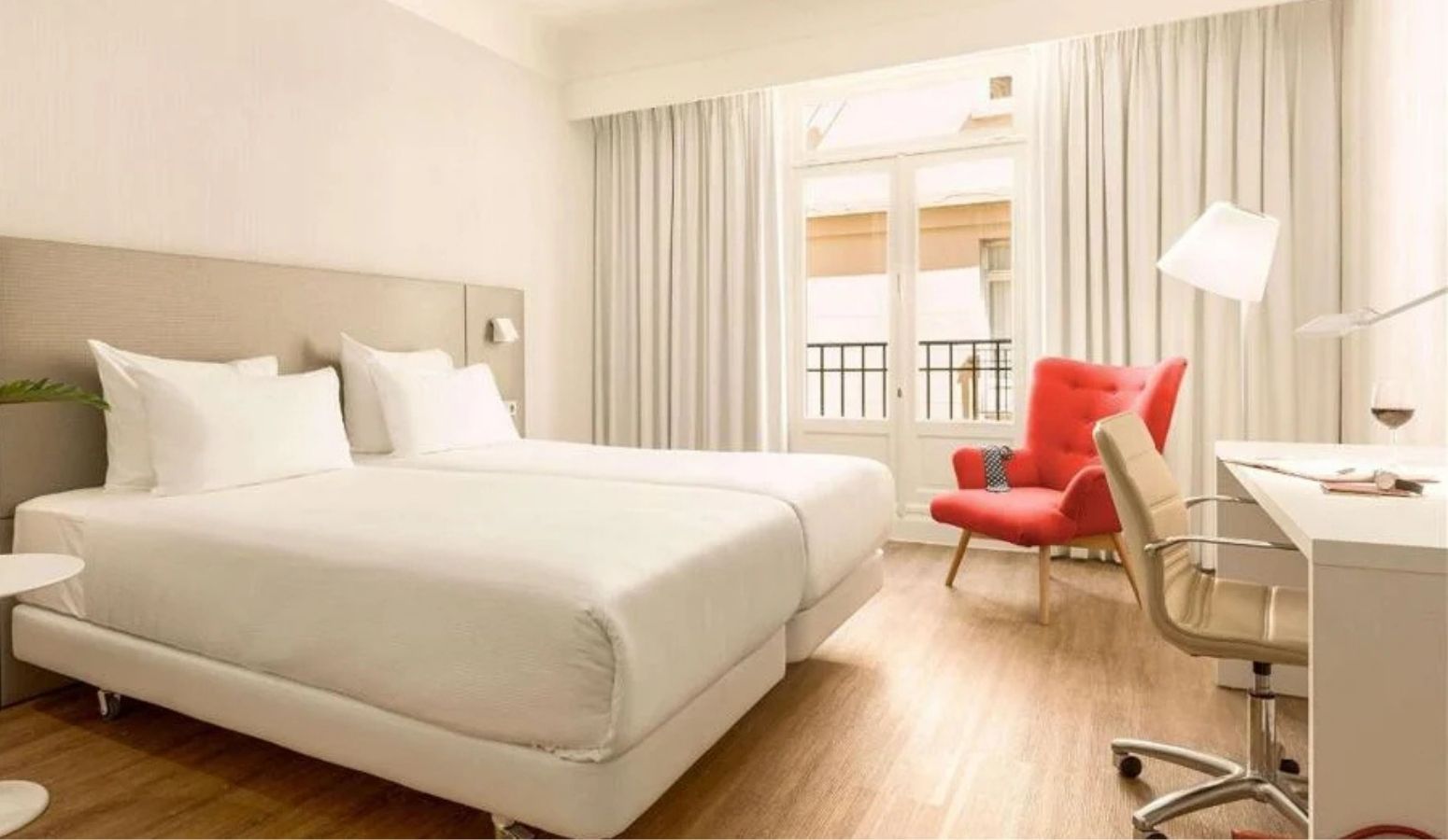 viaje monoparental puente-de-diciembre-Hotel NH Collection Brussels Centre